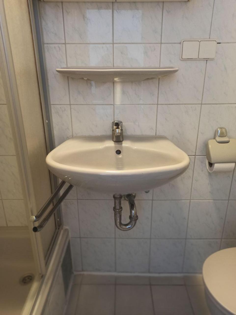 Monteurzimmer - Waldbronn Kültér fotó